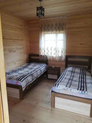 Гостевой дом Baba nikolozi Mazeri Двухместный номер с 1 кроватью и общей ванной комнатой-3